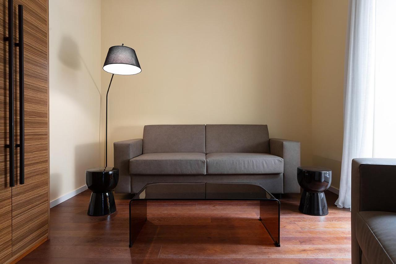 Hotel Poerio 25 Boutique Stay Napoli Dış mekan fotoğraf
